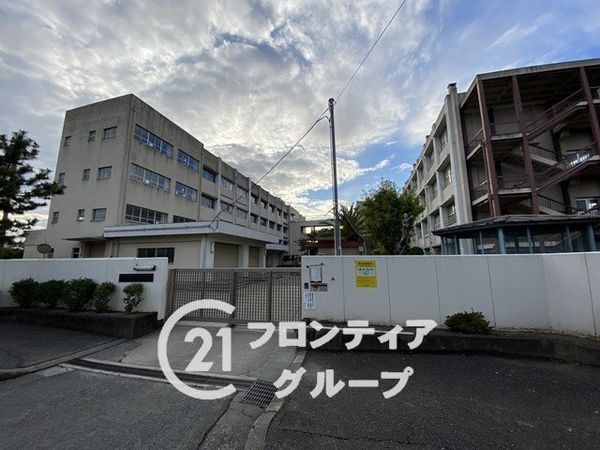 松原市天美西５丁目　新築一戸建て　２期　全５区画　４号棟(天美西小学校)