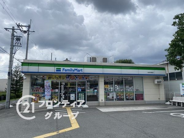 松原市天美西５丁目　新築一戸建て　２期　全５区画　４号棟(ファミリーマート松原天美西店)