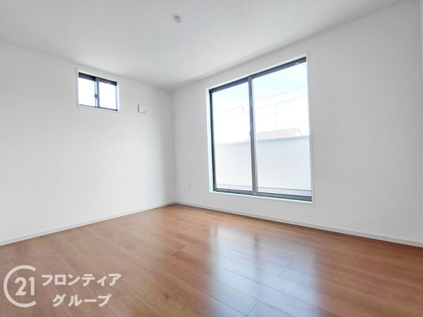 松原市岡３丁目新築一戸建て