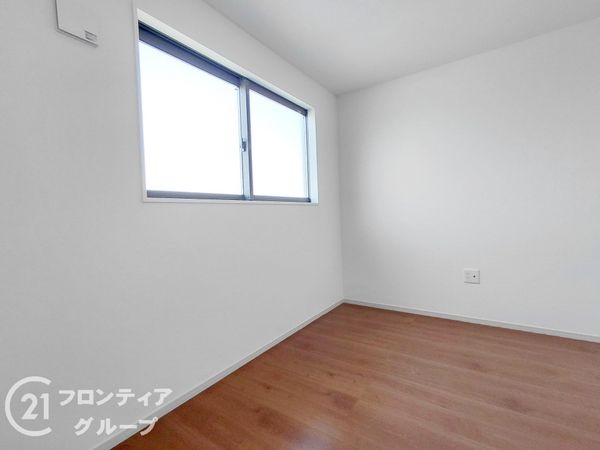松原市岡３丁目新築一戸建て