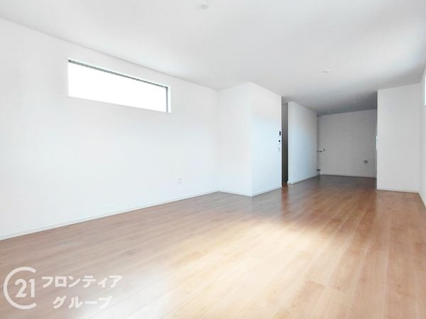松原市岡３丁目新築一戸建て