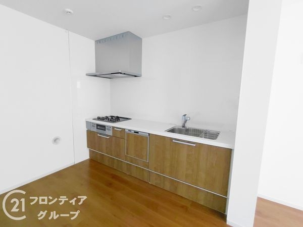 松原市岡３丁目新築一戸建て