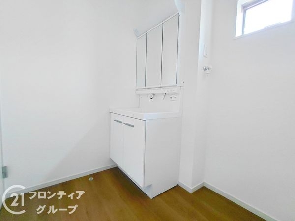 松原市岡３丁目新築一戸建て