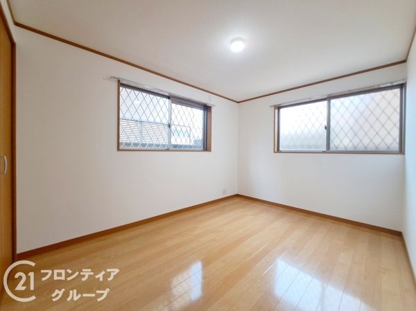 東大阪市中新開１丁目の中古一戸建て