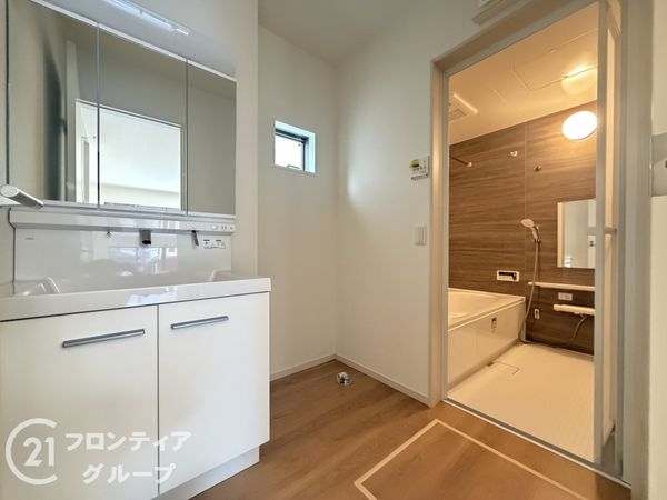 松原市北新町５丁目　新築一戸建て　１期　全１区画