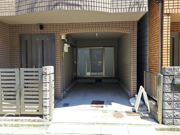 東大阪市末広町の中古一戸建て