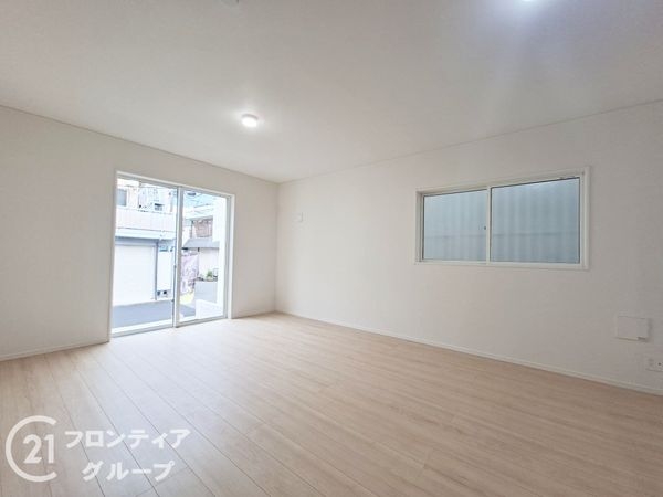 東大阪市大蓮東５丁目　新築一戸建て　第５　全１区画