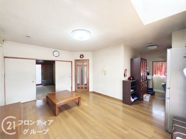 八尾市上尾町３丁目の中古一戸建て