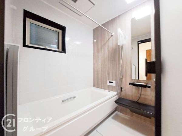 東大阪市南上小阪　新築一戸建て　B号棟