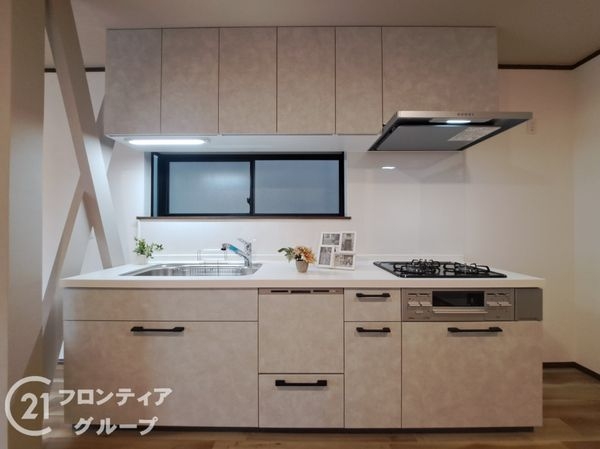 東大阪市鴻池町１丁目　中古一戸建て