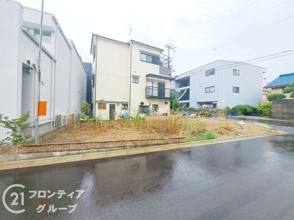 東大阪市鳥居町　新築一戸建て