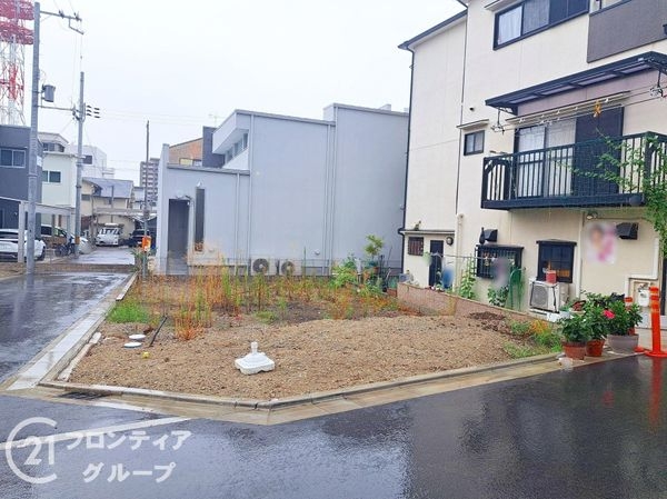 東大阪市鳥居町　新築一戸建て
