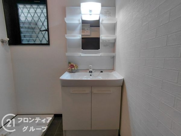 八尾市久宝寺１丁目の中古一戸建て