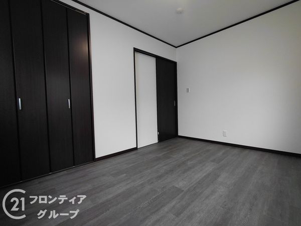 八尾市久宝寺１丁目の中古一戸建て