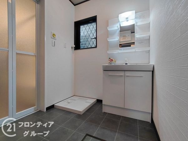 八尾市久宝寺１丁目の中古一戸建て