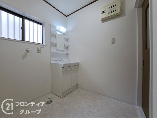 八尾市東山本新町１丁目の中古一戸建て