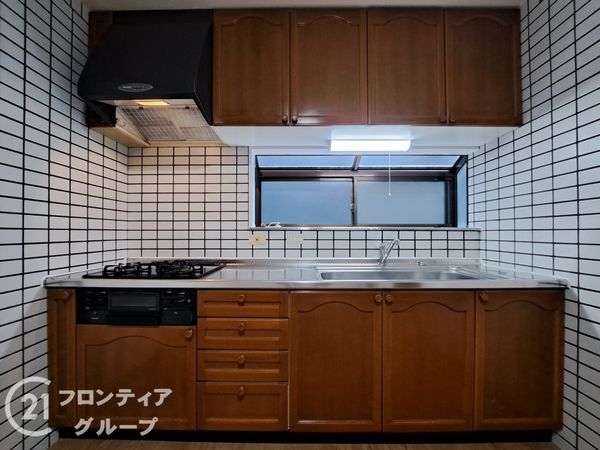 八尾市東山本新町１丁目の中古一戸建て