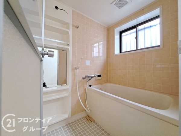 八尾市東山本新町１丁目の中古一戸建て