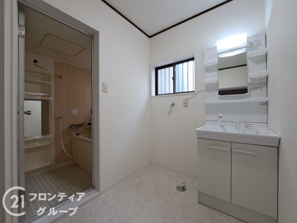 八尾市東山本新町１丁目の中古一戸建て