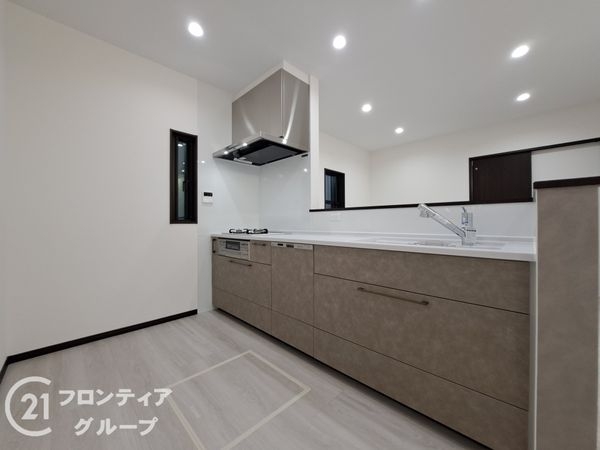 東大阪市吉田下島　新築一戸建て