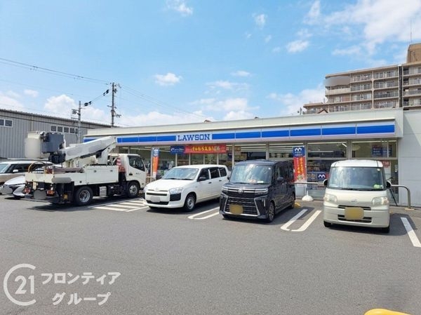 東大阪市七軒家　新築一戸建て(ローソン東大阪稲田新町三丁目店)
