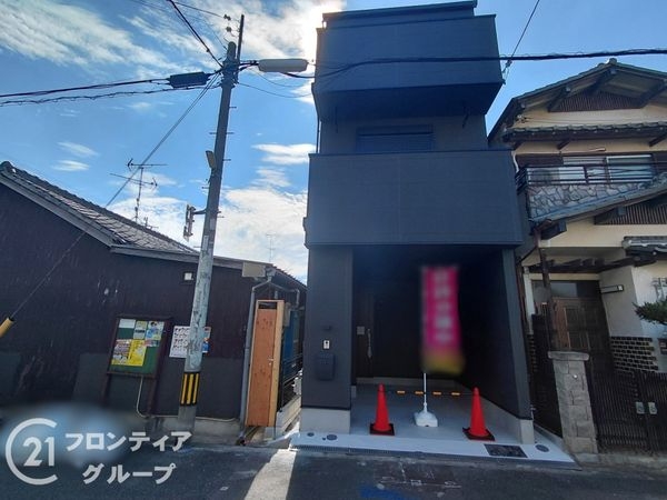 大阪市平野区加美鞍作２丁目　新築一戸建て