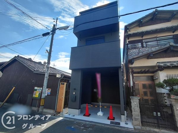 大阪市平野区加美鞍作２丁目　新築一戸建て
