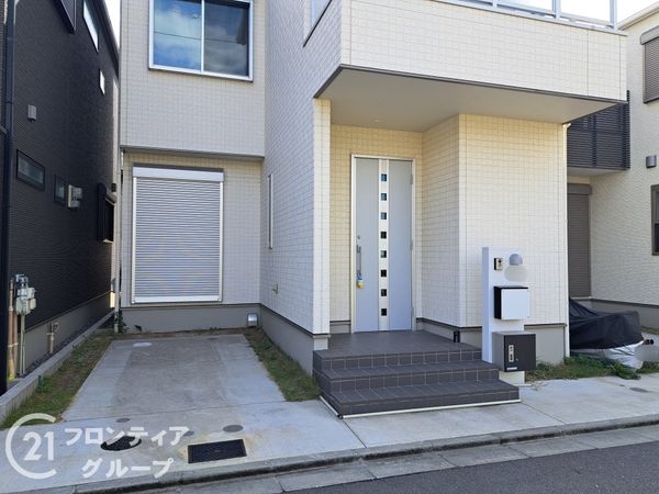 東大阪市中鴻池町３丁目　中古一戸建て