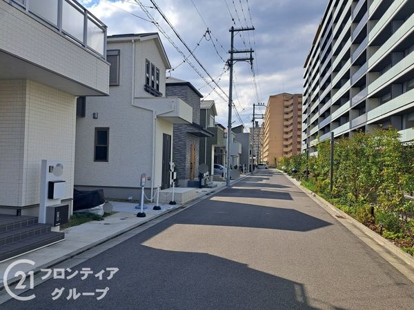 東大阪市中鴻池町３丁目　中古一戸建て