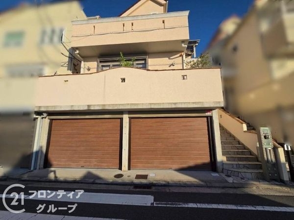 東大阪市上石切町２丁目　中古一戸建て