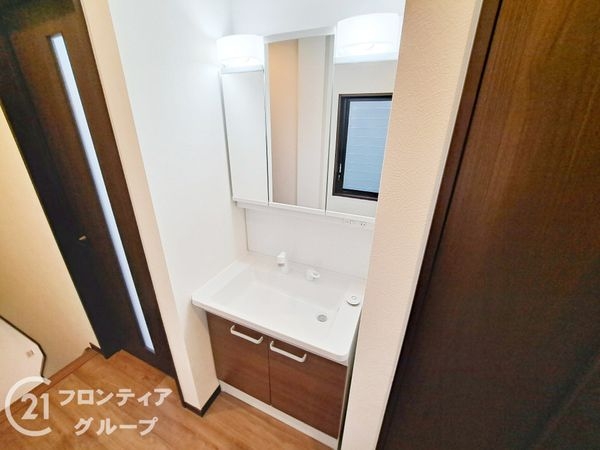 東大阪市菱屋東１丁目の中古一戸建て