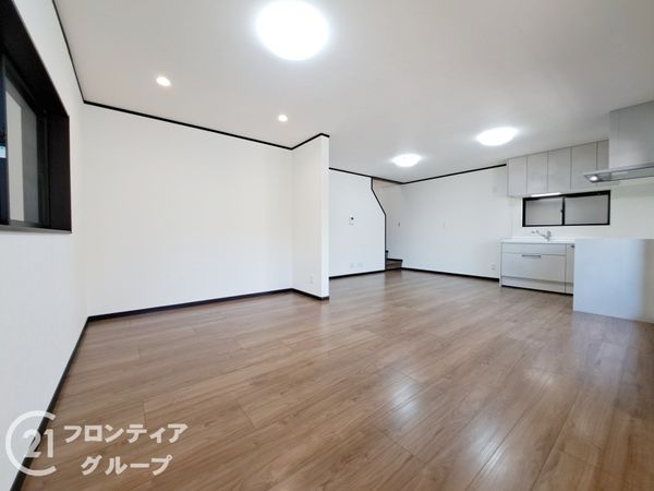 東大阪市菱屋東１丁目の中古一戸建て