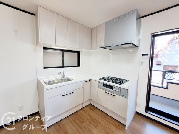 東大阪市菱屋東１丁目の中古一戸建て