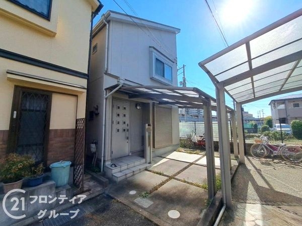 八尾市弓削町３丁目　中古一戸建て