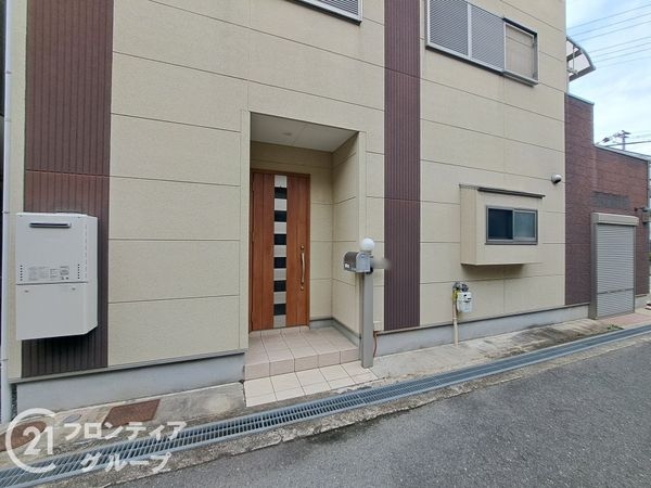 東大阪市新庄４丁目　中古一戸建て