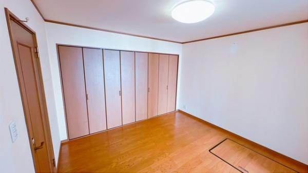 東大阪市稲田新町２丁目の中古一戸建