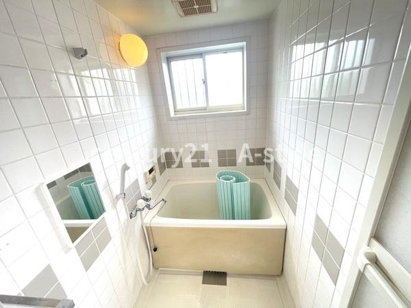 寝屋川市高倉１丁目の中古一戸建て