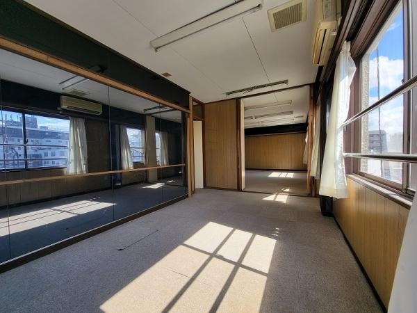 西ノ庄ビル