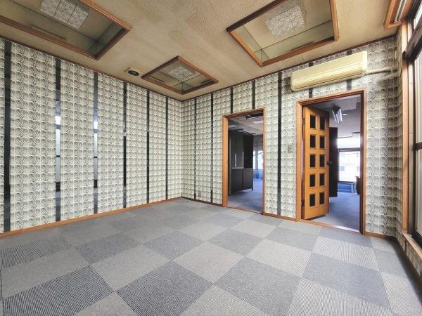 西ノ庄ビル