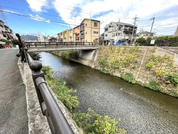 右京区梅津構口町