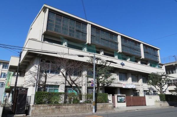 プレサンスロジェ丹波橋(伏見中学校)