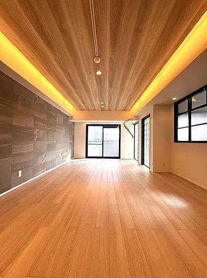 ロイヤルコート柳馬場