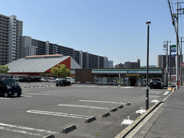 ブランズ西大津レイクフロント(ファミリーマート)