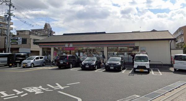 パデシオン伏見駅前(セブンイレブン伏見棒鼻店)