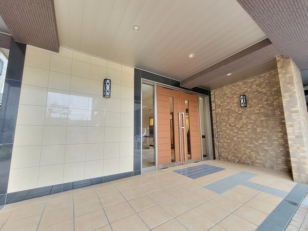 パデシオン伏見駅前