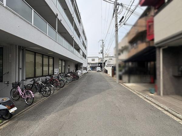 ロードアベニュー