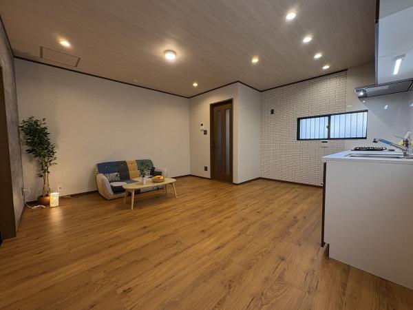京都市南区八条源町の中古一戸建て