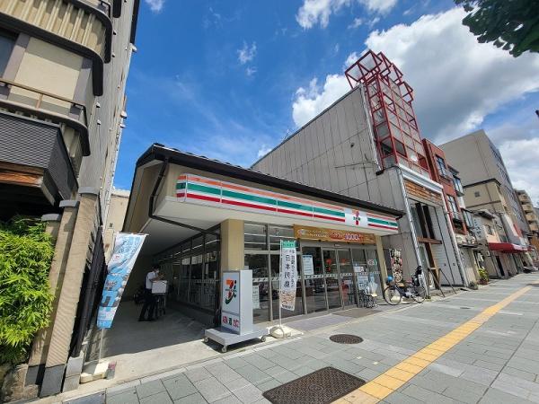 ザ・レジデンス京都祇園八坂通(セブンイレブン東山五条店)