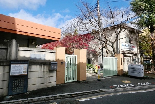 ルミエール二条(朱雀第六小学校)