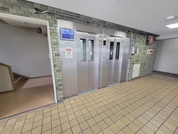 壬生川団地B棟
